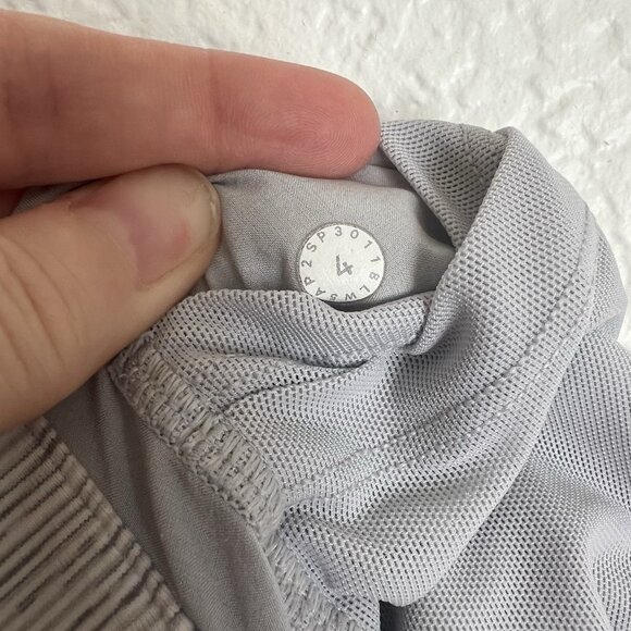 Lululemon Size 4 Keep Moving Pant High Rise Wee Are From Space Nimbus Battleshp - Picture 6 of 9